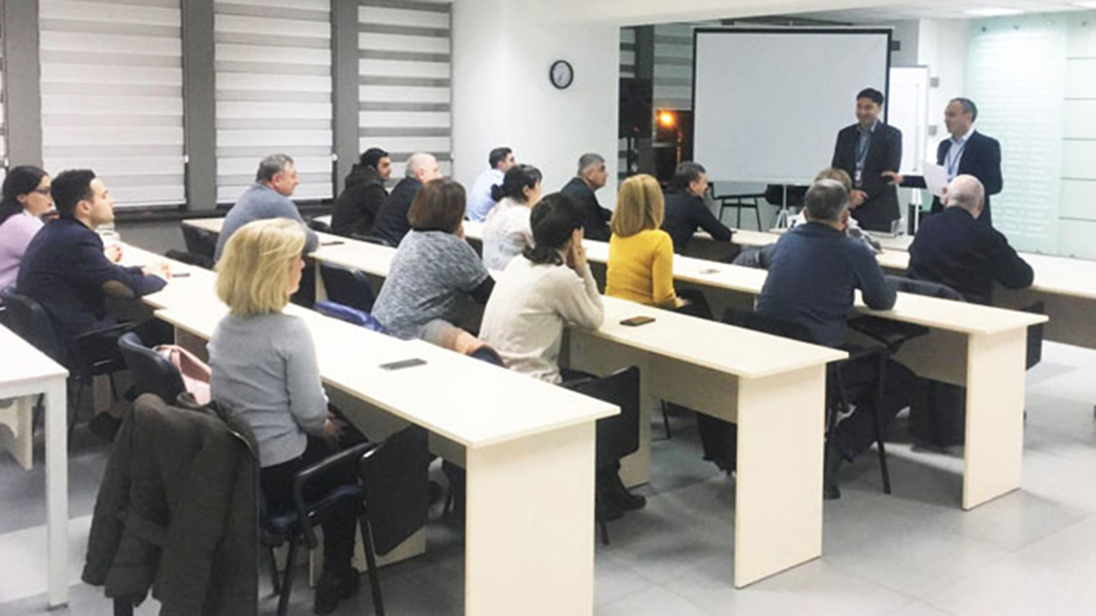 ტრენინგების მონაწილეებს სერტიფიკატები გადაეცათ