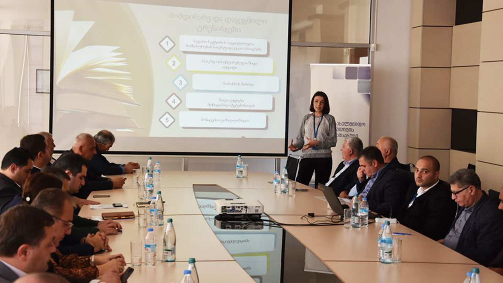 პროგრამების გაცნობა ქვემო ქართლის მუნიციპალიტეტებისთვის 