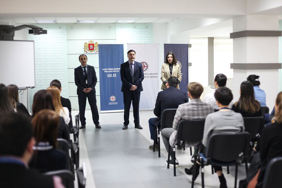 საჯარო მოხელეებს პროფესიული განვითარების პროგრამის სერტიფიკატები გადაეცათ