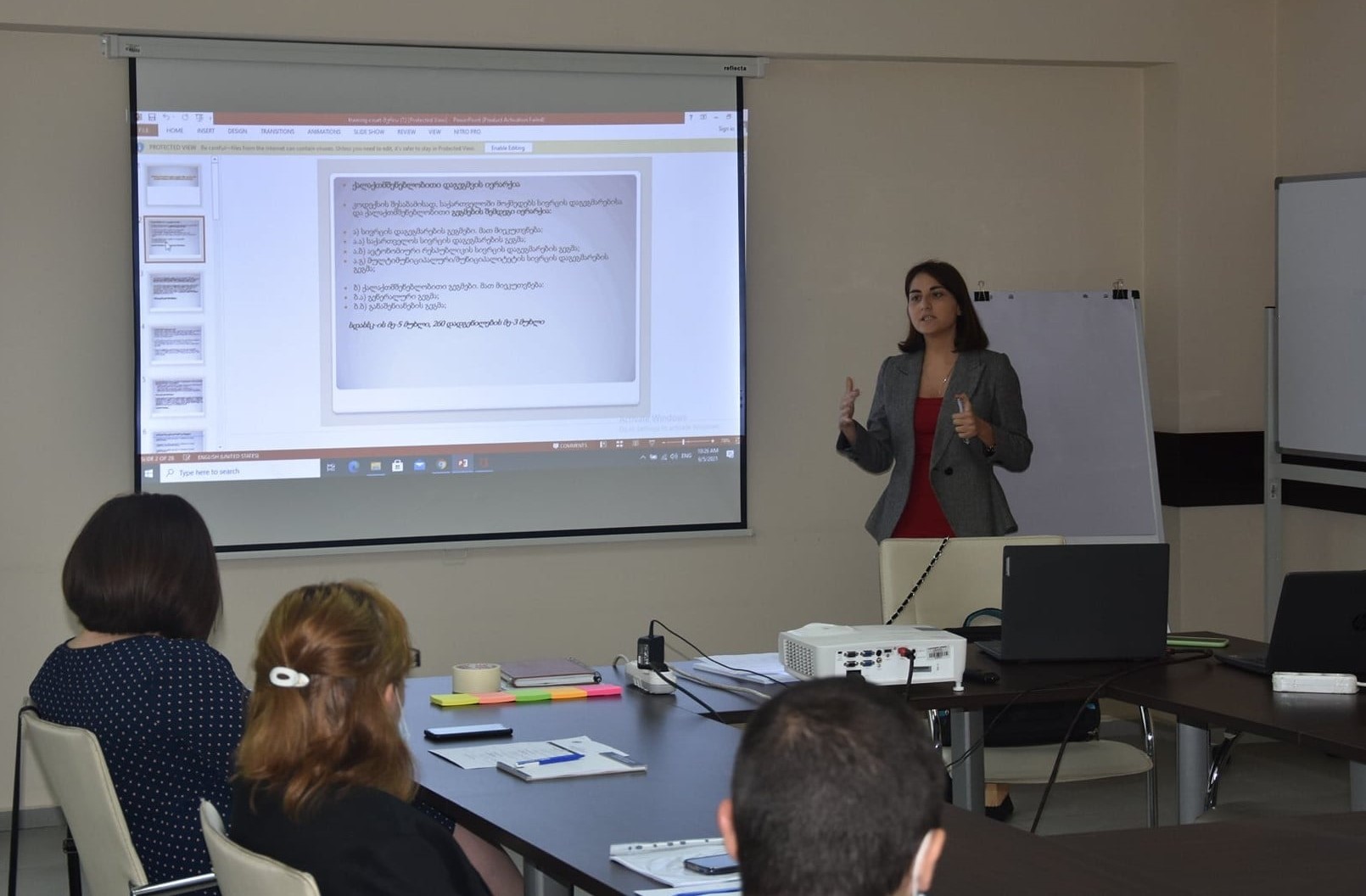 საჯარო აუდიტის ინსტიტუტი რუსთავის მერიის თანამშრომლებისათვის ტრენინგებს ატარებს