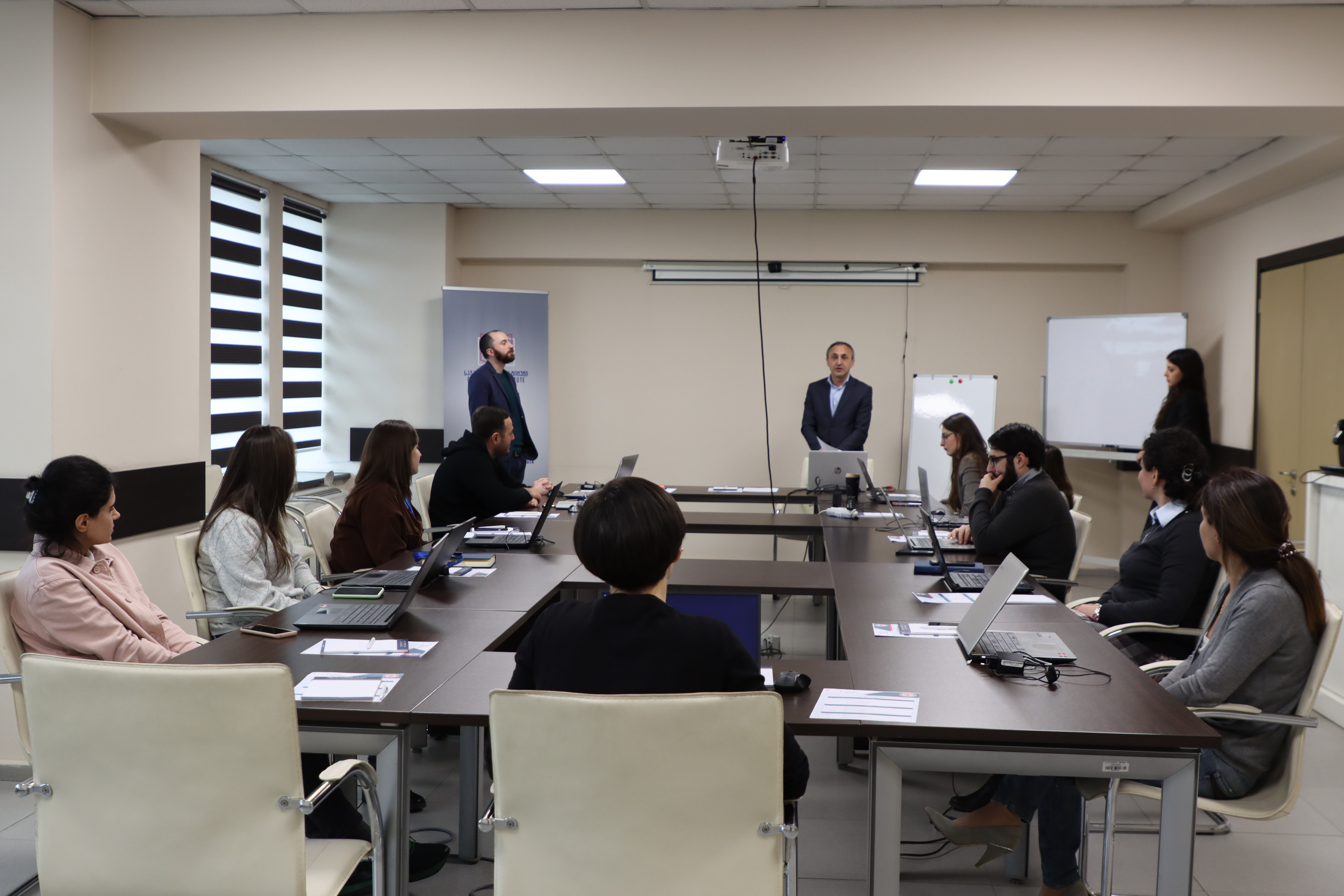 საჯარო აუდიტის ინსტიტუტმა Excel Advance-ის ტრენინგი დაასრულა