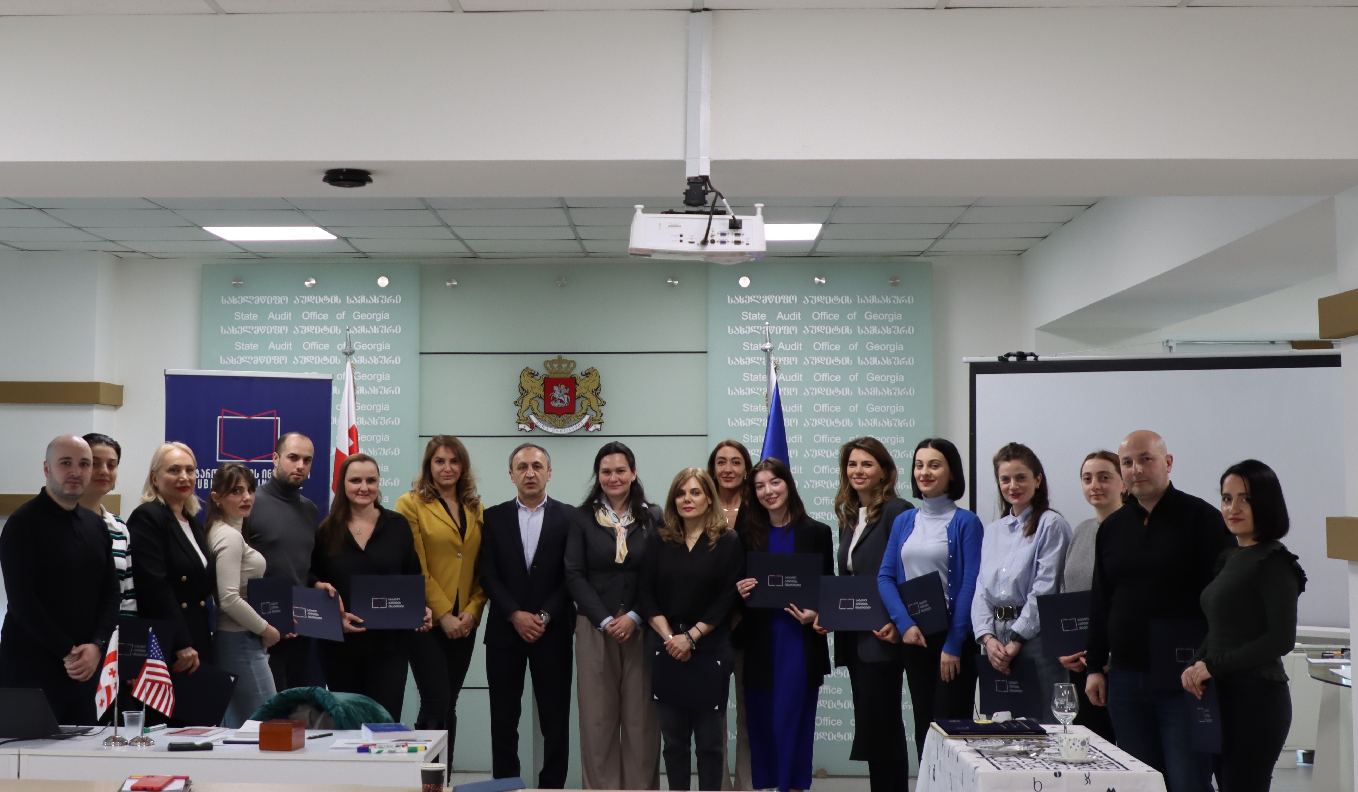 ტრენინგკურსი „ბიზნესპროტოკოლი და საერთაშორისო ურთიერთობები" დასრულდა